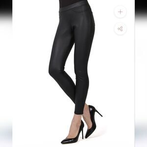 MeMoi Women's Super-Sleek Vegan Leather Leggings sz m/l